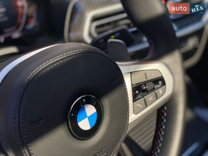 Внедорожник / Кроссовер BMW X4 2024 в Киеве