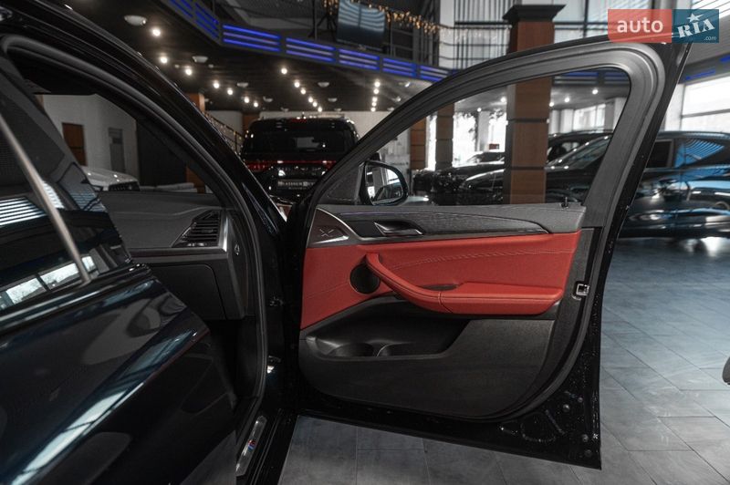 Внедорожник / Кроссовер BMW X4 2022 в Одессе