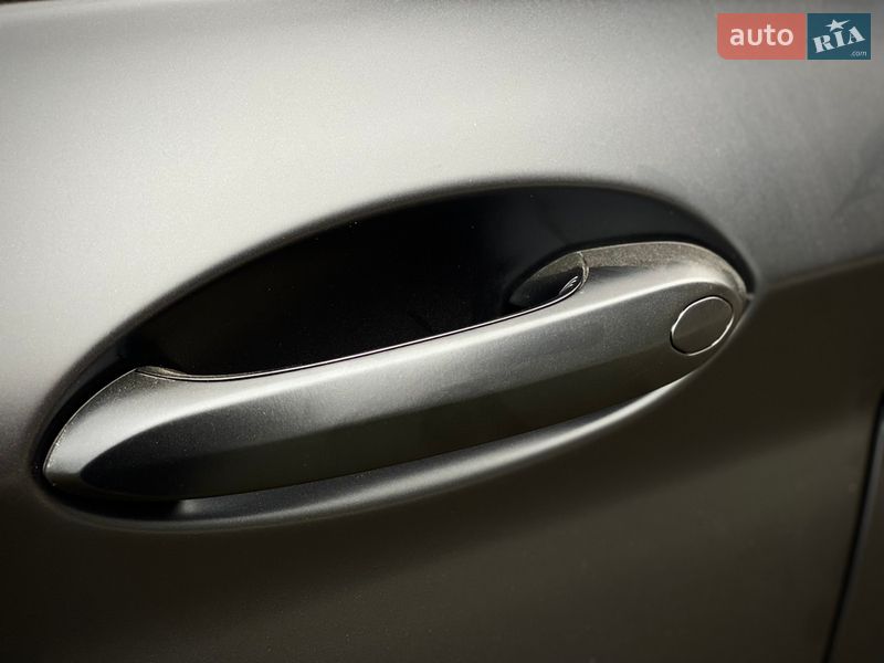 Внедорожник / Кроссовер BMW X4 2024 в Киеве