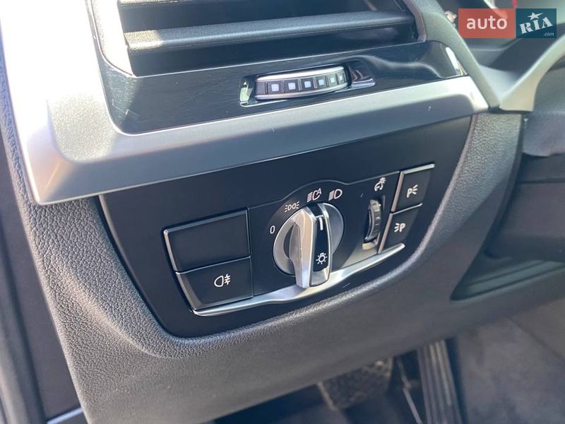 Позашляховик / Кросовер BMW X4 2019 в Києві фото 21 Позашляховик / Кросовер BMW X4 2019 в Києві