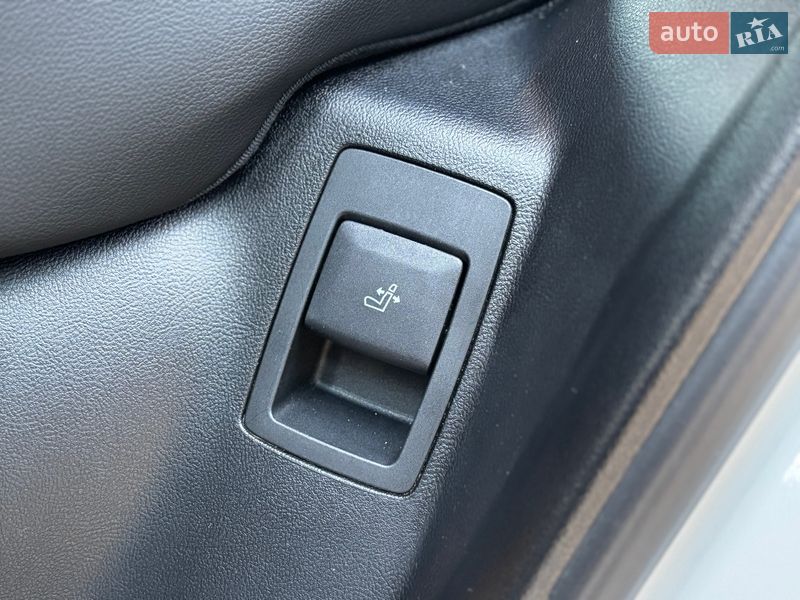 Внедорожник / Кроссовер BMW X4 2022 в Черкассах