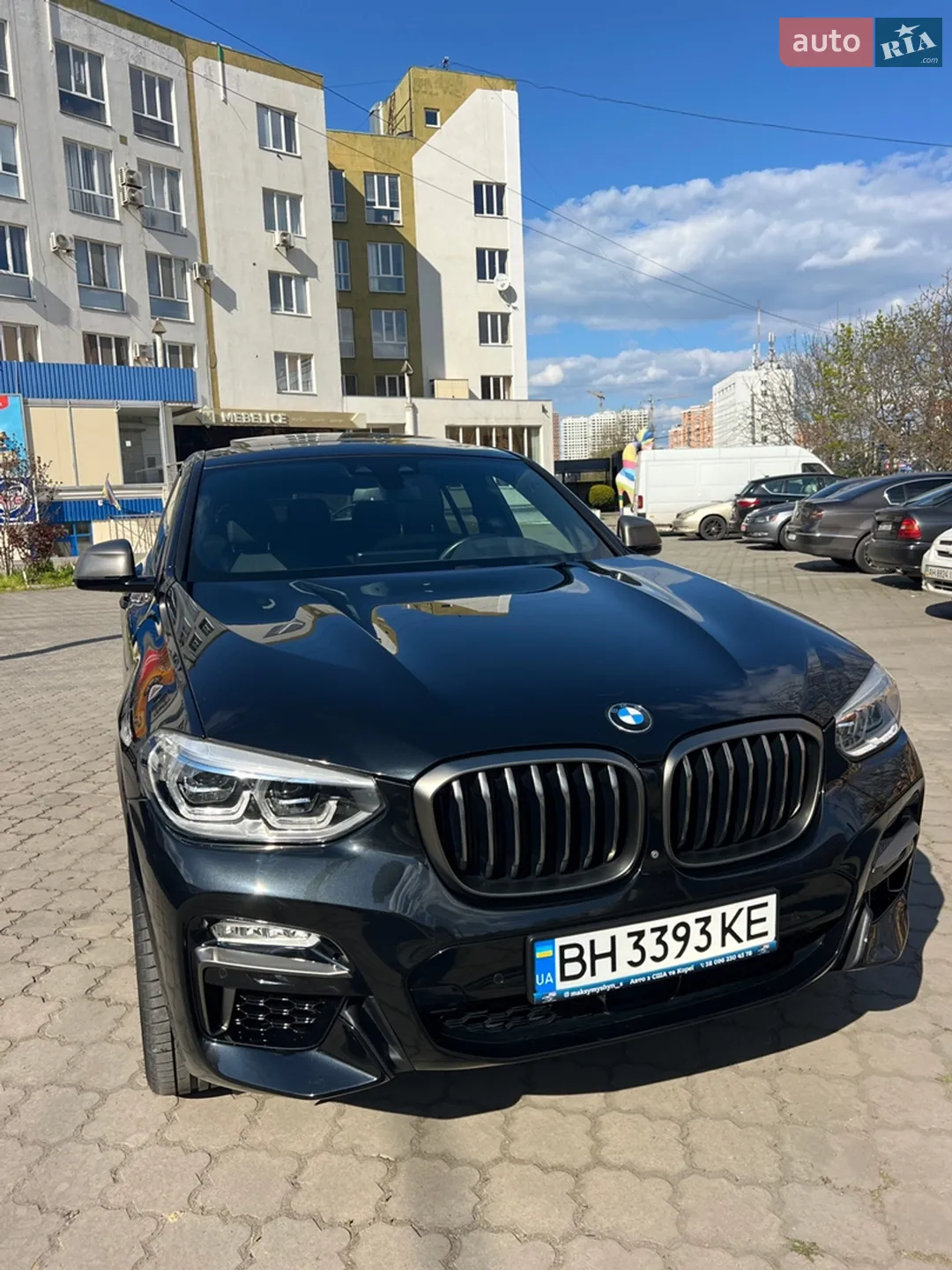 BMW X4 2019 VIN 5UXUJ5C51KLJ63596 фото оголошення 2 з 5