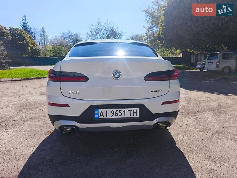 Внедорожник / Кроссовер BMW X4 2024 в Киеве