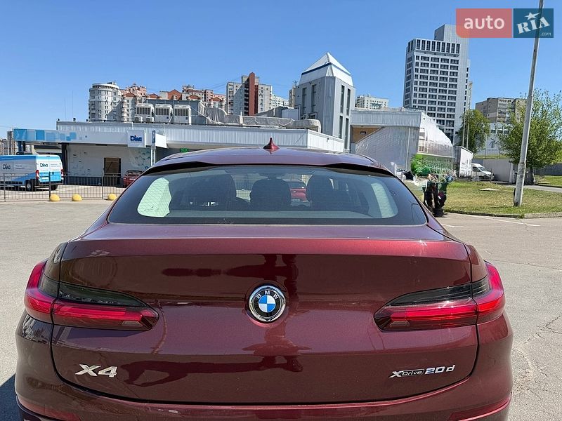 Внедорожник / Кроссовер BMW X4 2022 в Киеве