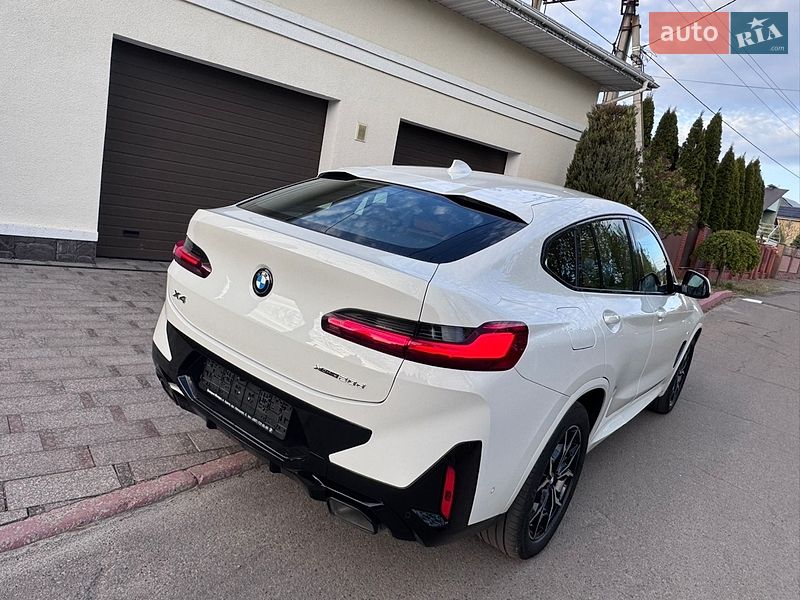 Внедорожник / Кроссовер BMW X4 2022 в Киеве