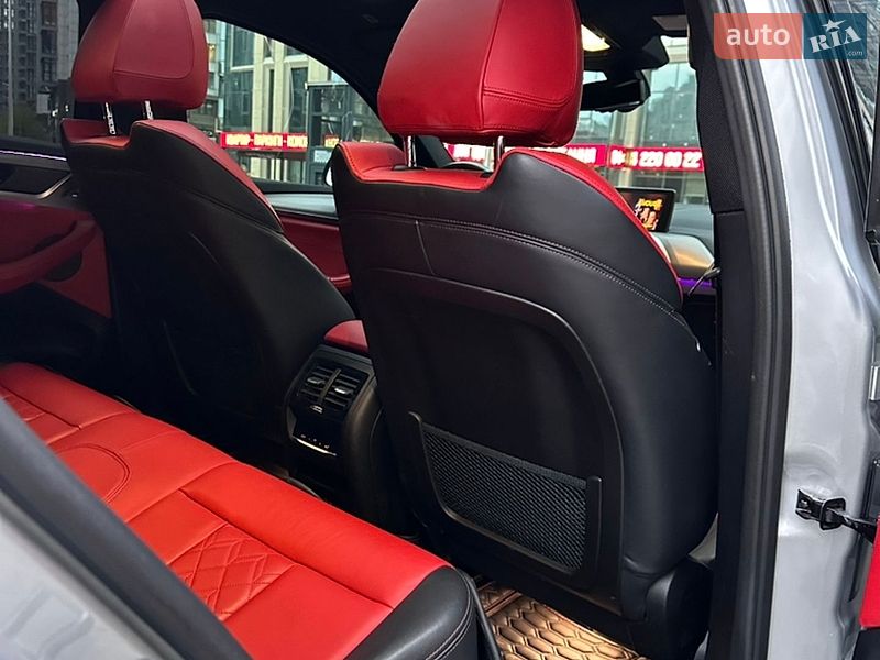 Внедорожник / Кроссовер BMW X4 2019 в Киеве