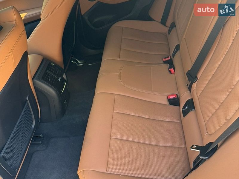 Внедорожник / Кроссовер BMW X4 2024 в Львове