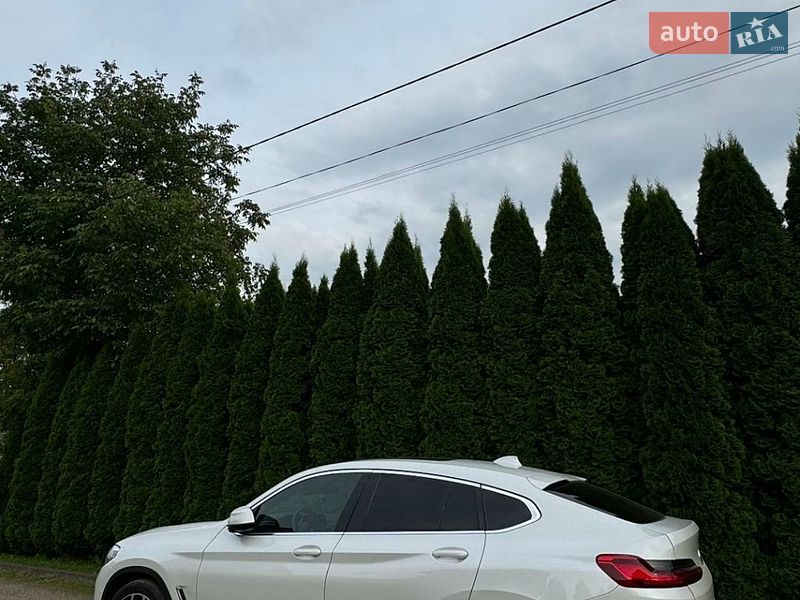 Внедорожник / Кроссовер BMW X4 2021 в Львове