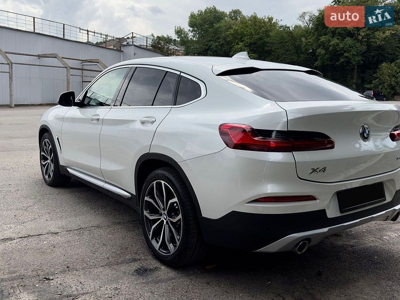 Внедорожник / Кроссовер BMW X4 2021 в Львове