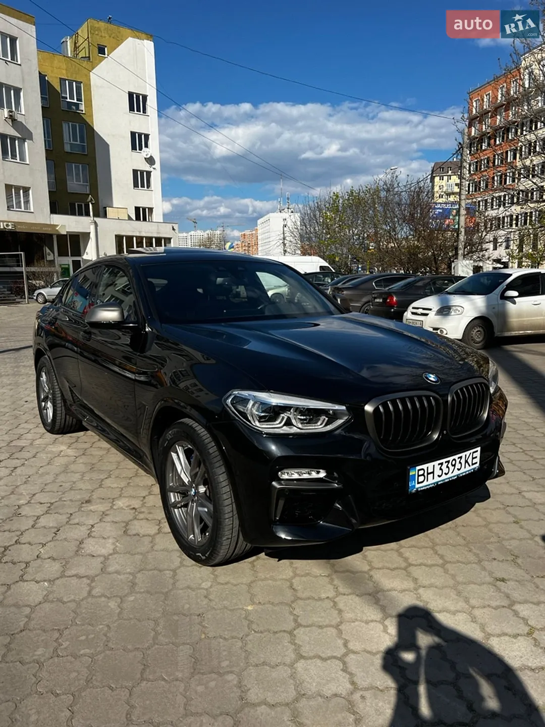 BMW X4 2019 VIN 5UXUJ5C51KLJ63596 фото оголошення 4 з 5