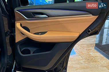 Внедорожник / Кроссовер BMW X4 2021 в Киеве