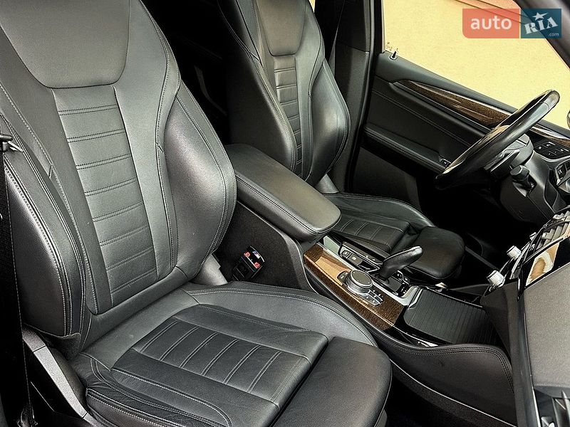 Позашляховик / Кросовер BMW X4 2019 в Дубні