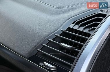 Позашляховик / Кросовер BMW X4 2020 в Львові