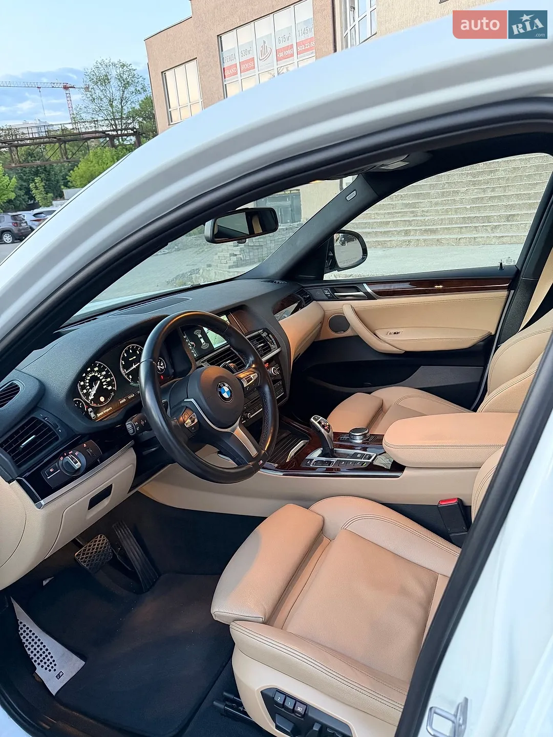 2016 BMW X4 - мініатюра 16