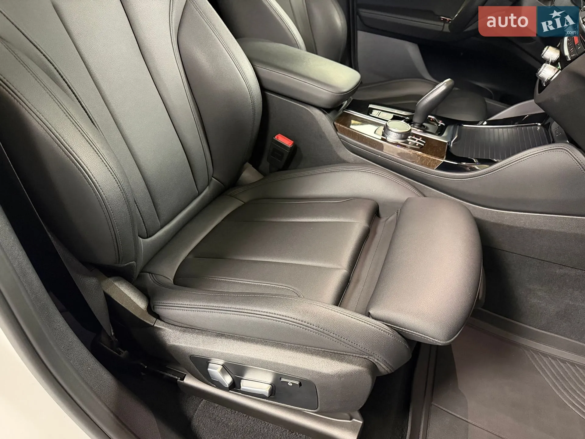 2018 BMW X4 - мініатюра 38