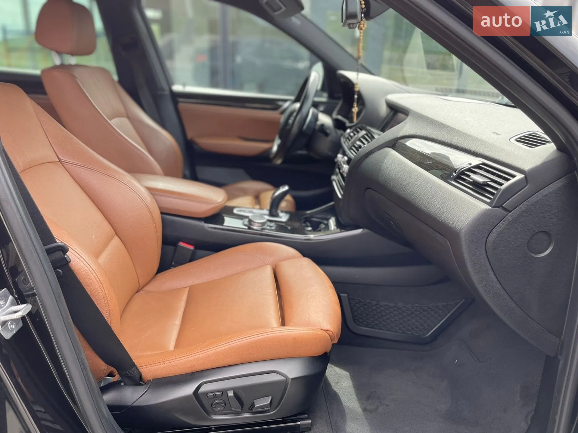 2016 BMW X4 - мініатюра 16