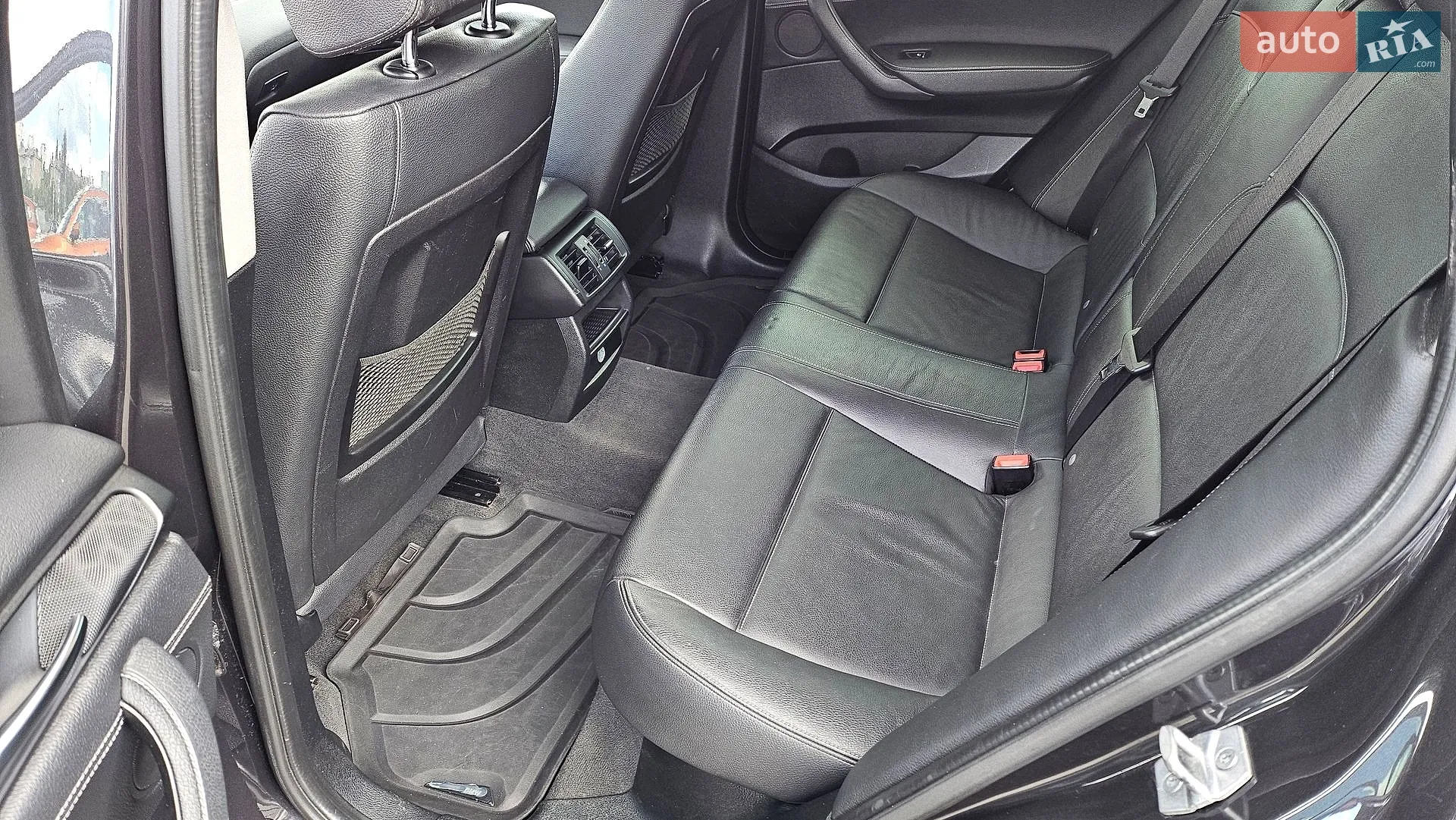 2015 BMW X4 - мініатюра 16