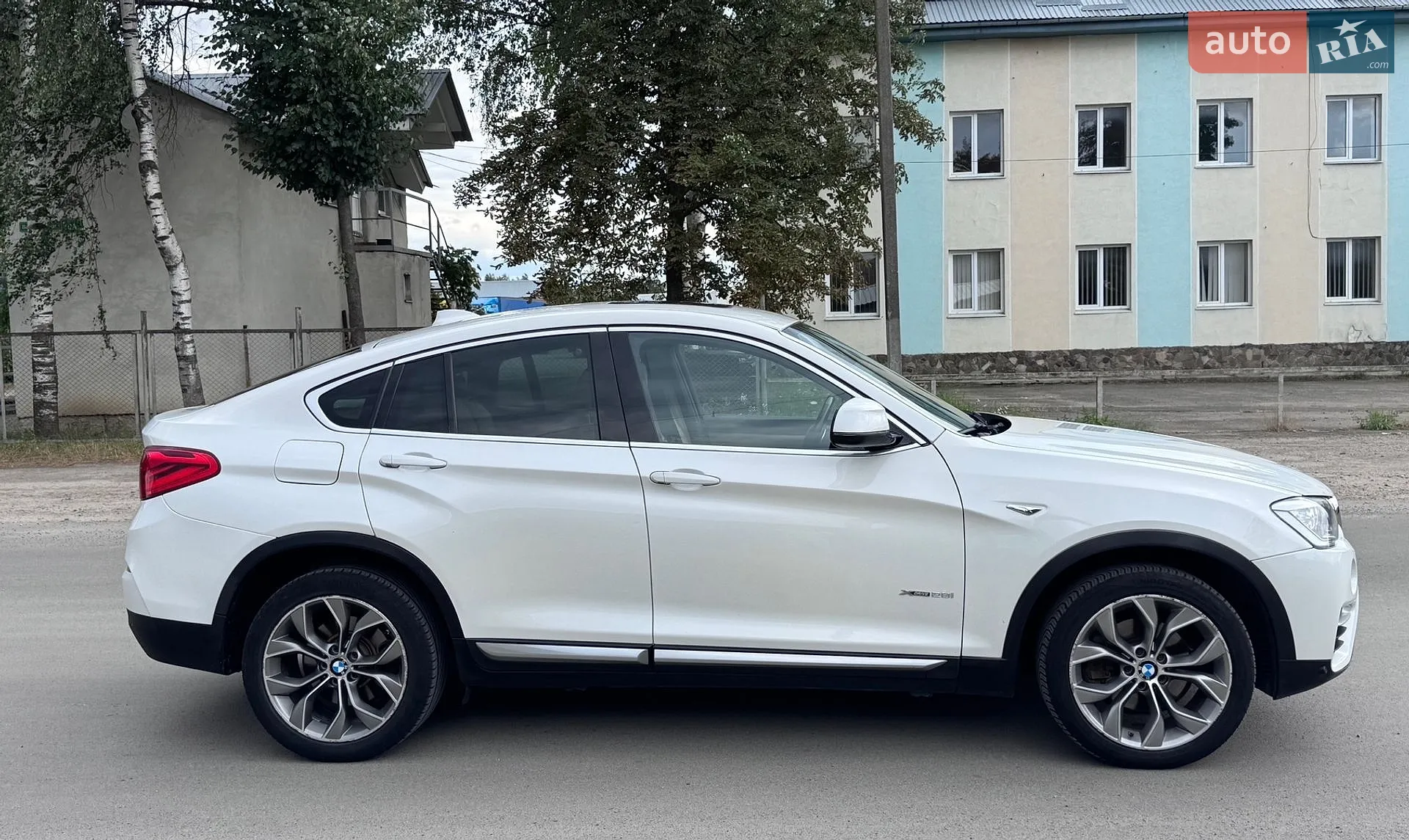 2017 BMW X4 - мініатюра 3