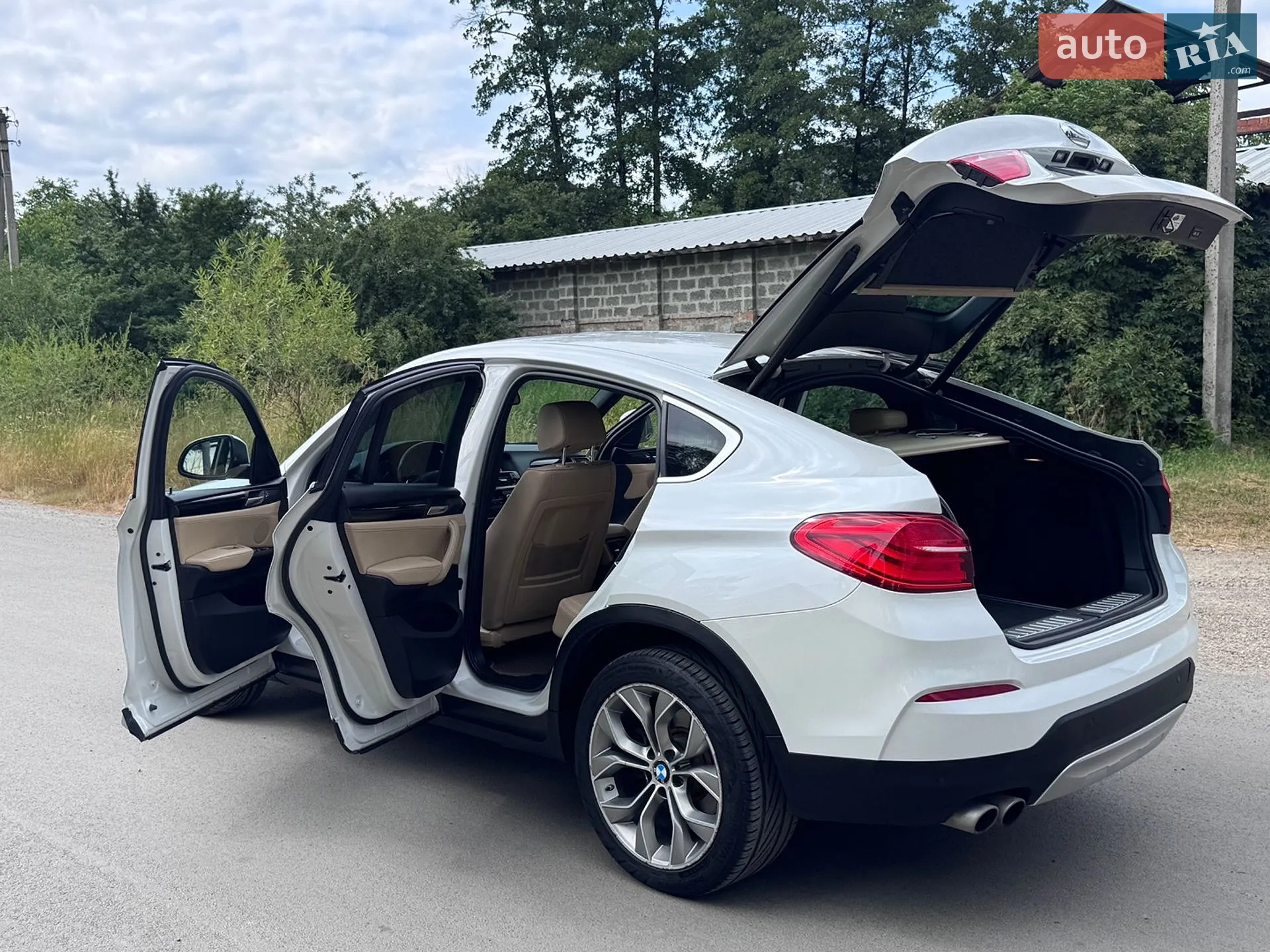 2017 BMW X4 - мініатюра 12