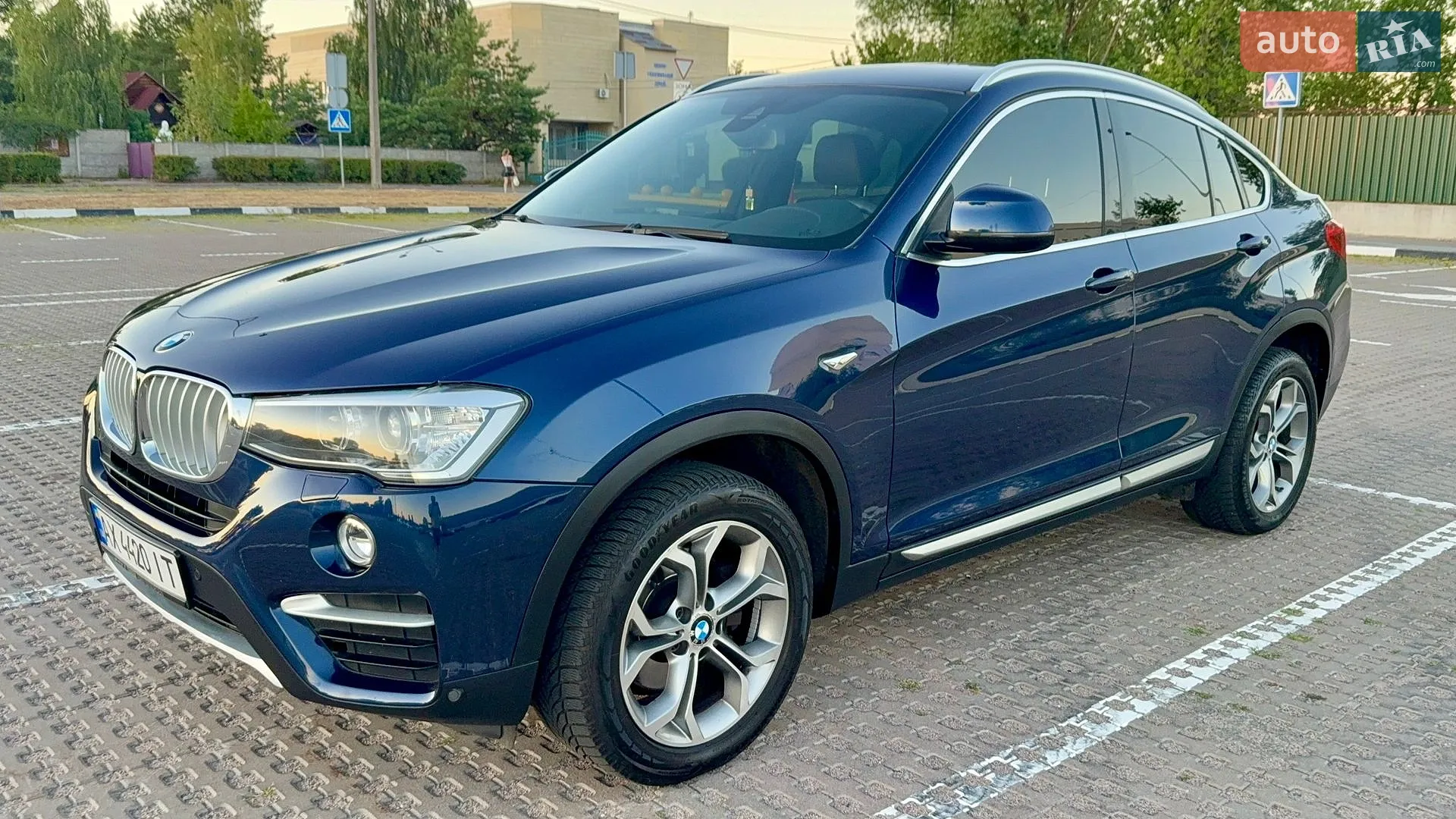 2017 BMW X4 - мініатюра 4