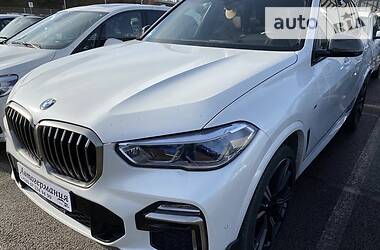 Позашляховик / Кросовер BMW X5 M 2019 в 