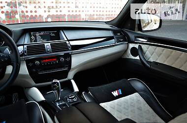 Позашляховик / Кросовер BMW X5 M 2010 в 