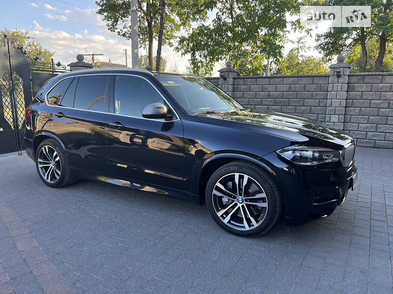 Позашляховик / Кросовер BMW X5 M 2015 в Дубні