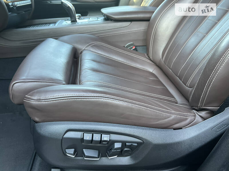Позашляховик / Кросовер BMW X5 M 2015 в Дубні