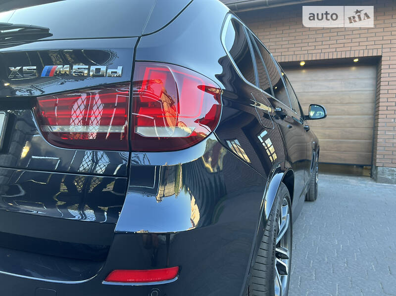 Позашляховик / Кросовер BMW X5 M 2015 в Дубні