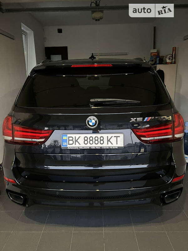 Позашляховик / Кросовер BMW X5 M 2015 в Дубні