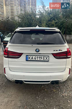Позашляховик / Кросовер BMW X5 M 2015 в Києві