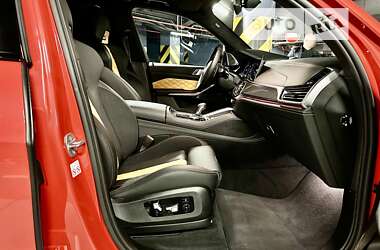 Внедорожник / Кроссовер BMW X5 M 2022 в 