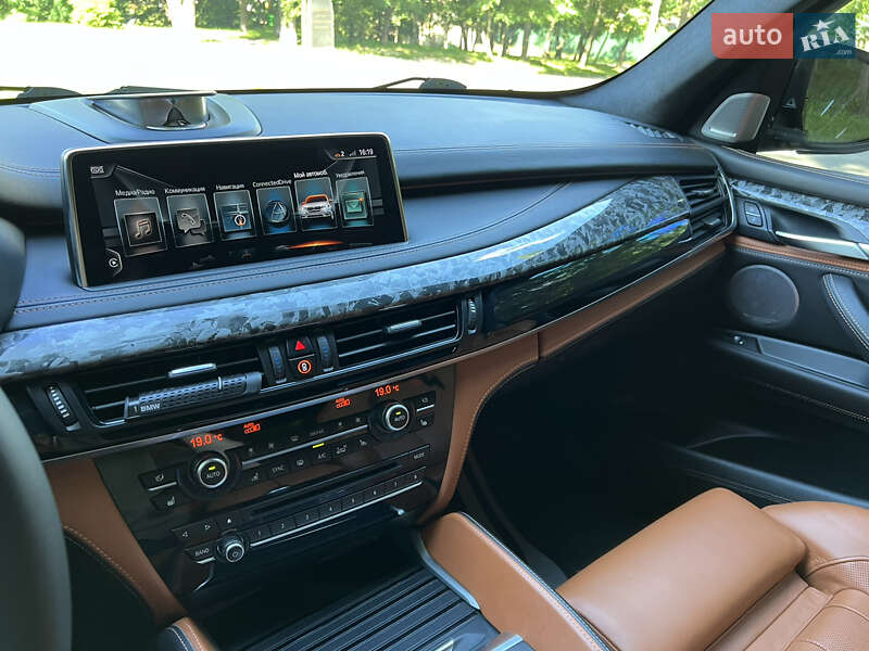 Внедорожник / Кроссовер BMW X5 M 2016 в Киеве