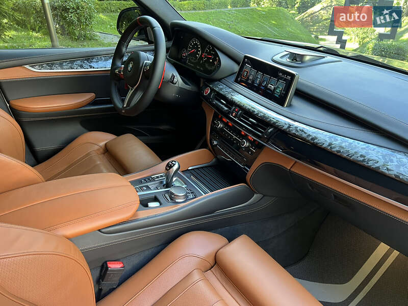 Внедорожник / Кроссовер BMW X5 M 2016 в Киеве