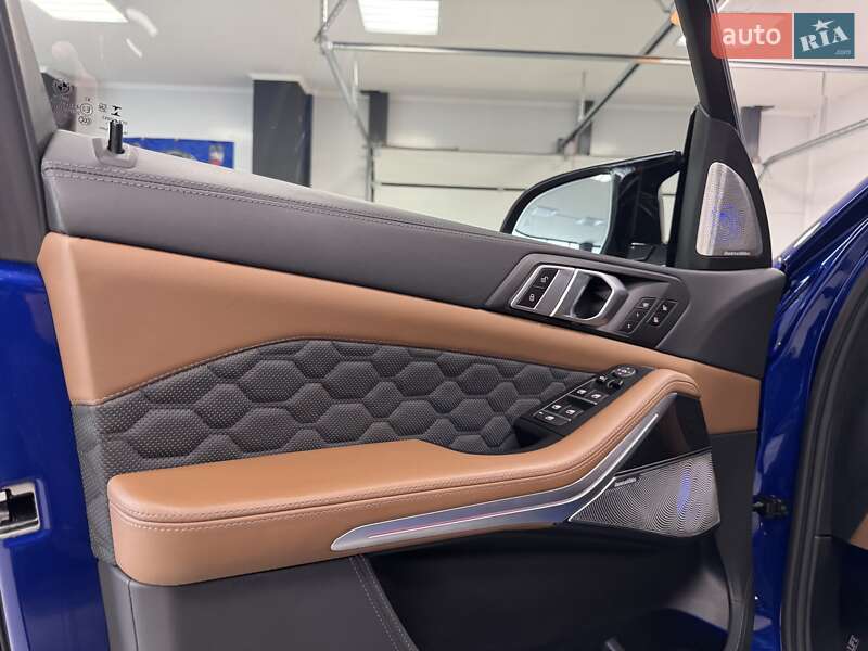 Внедорожник / Кроссовер BMW X5 M 2022 в Тернополе