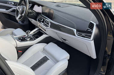 Внедорожник / Кроссовер BMW X5 M 2021 в 