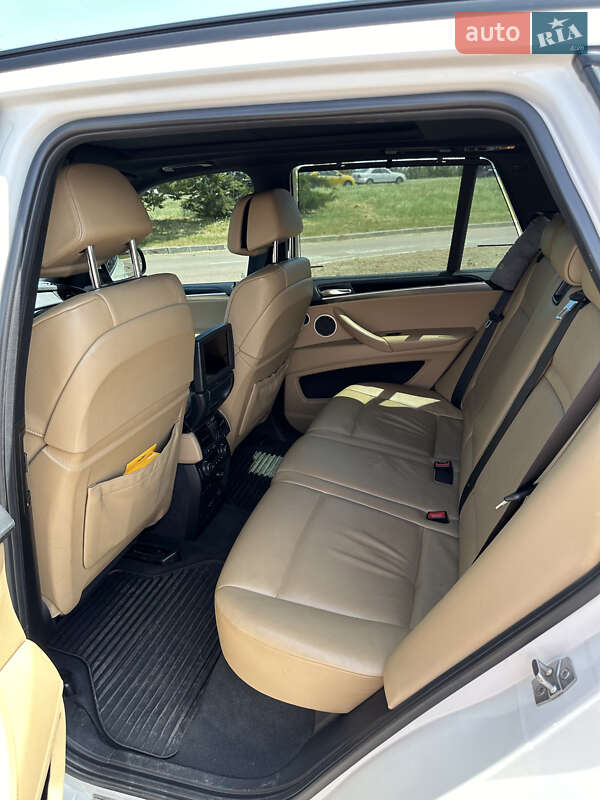 Внедорожник / Кроссовер BMW X5 M 2011 в Херсоне фото 15 Внедорожник / Кроссовер BMW X5 M 2011 в Херсоне