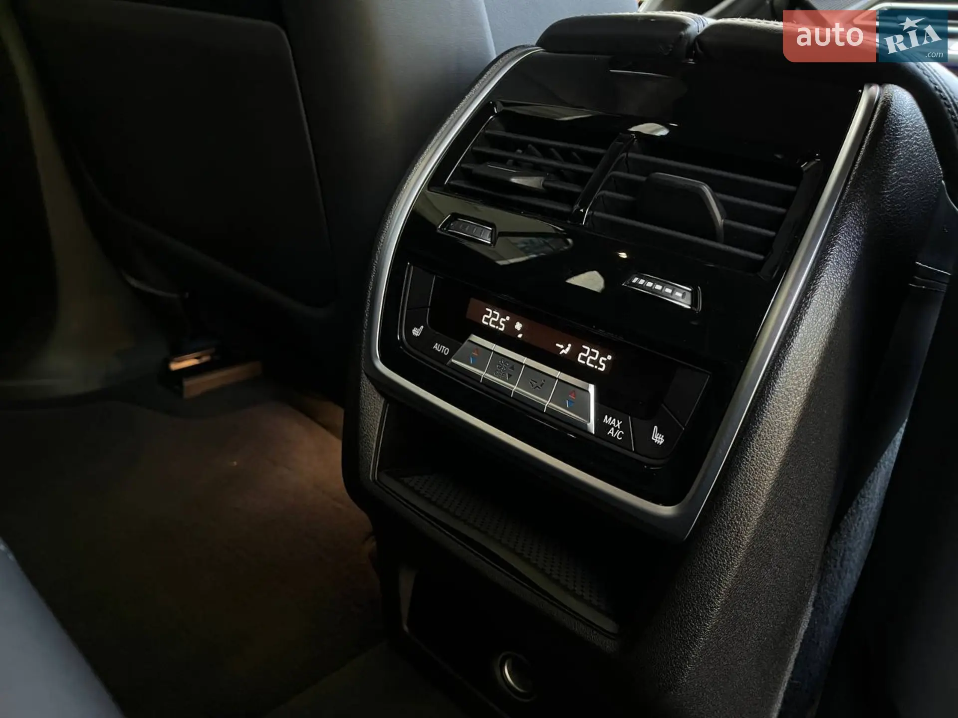 2020 BMW X5 M - мініатюра 44