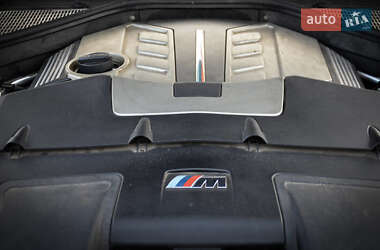 Внедорожник / Кроссовер BMW X5 M 2011 в 