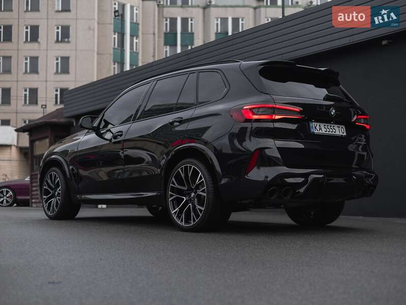 Внедорожник / Кроссовер BMW X5 M 2022 в Киеве