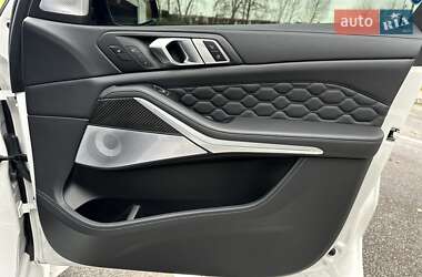 Внедорожник / Кроссовер BMW X5 M 2022 в 