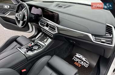 Внедорожник / Кроссовер BMW X5 M 2022 в 