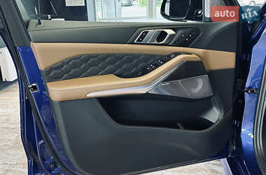 Внедорожник / Кроссовер BMW X5 M 2022 в 