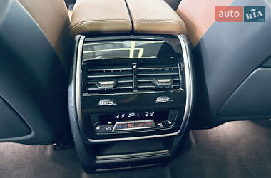 Внедорожник / Кроссовер BMW X5 M 2022 в 