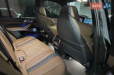 Внедорожник / Кроссовер BMW X5 M 2022 в 