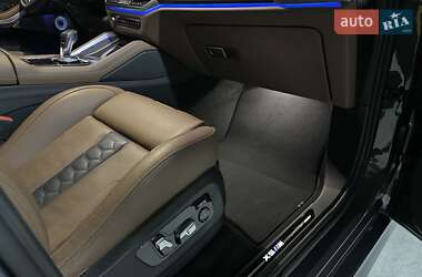 Внедорожник / Кроссовер BMW X5 M 2022 в 