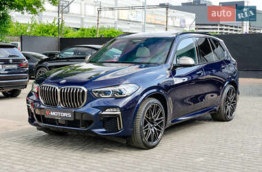 Позашляховик / Кросовер BMW X5 M 2020 в 