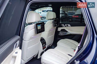 Позашляховик / Кросовер BMW X5 M 2020 в 