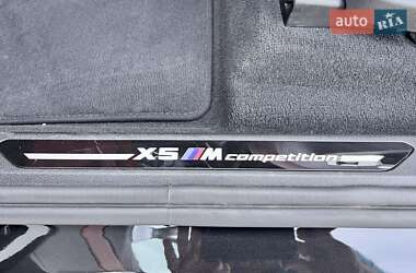 Внедорожник / Кроссовер BMW X5 M 2022 в 