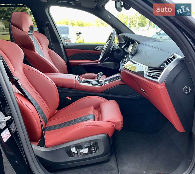 Внедорожник / Кроссовер BMW X5 M 2022 в Киеве